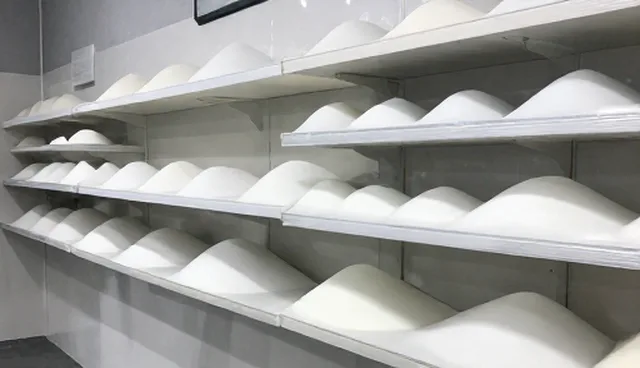 材料性能变化对化工原料适用条件的影响